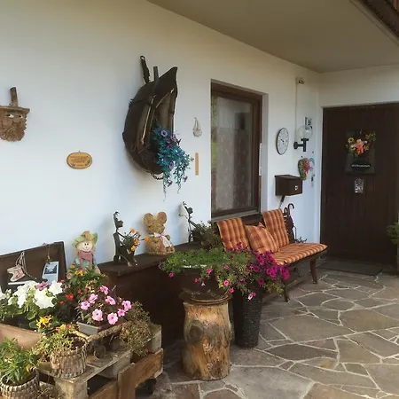 ホームステイ Haus Zillertal Am Achensee *